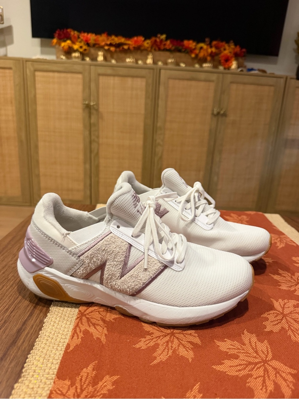 New Balance Fresh Foam x 1440 Women's White & Light Purple Athletic Sneakers